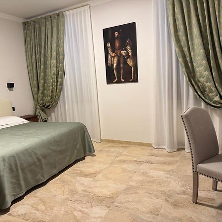 Le Camere Del Ceccottino Pitigliano Exterior foto