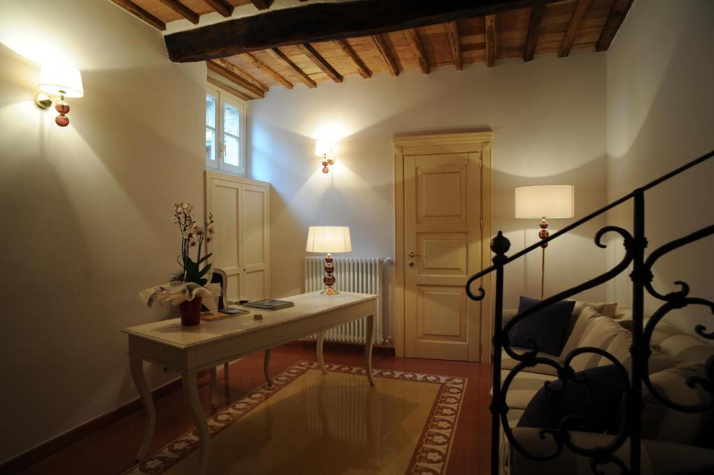 Le Camere Del Ceccottino Pitigliano Exterior foto